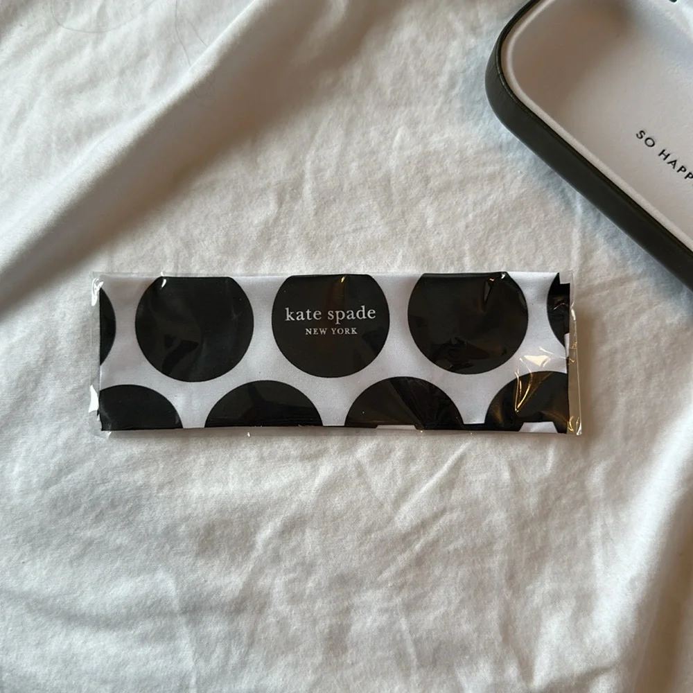 Kate Spade - Picture 3 of 4